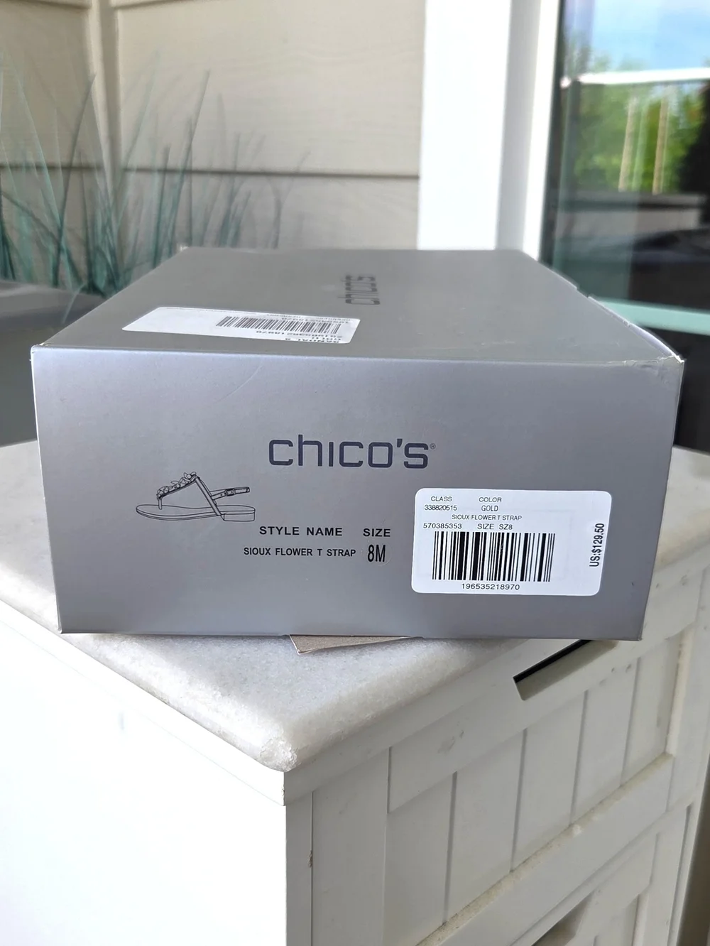 NIB Chicos Sioux Flower T Strap Metallic Gold Sandals Size 8 M MSRP $130